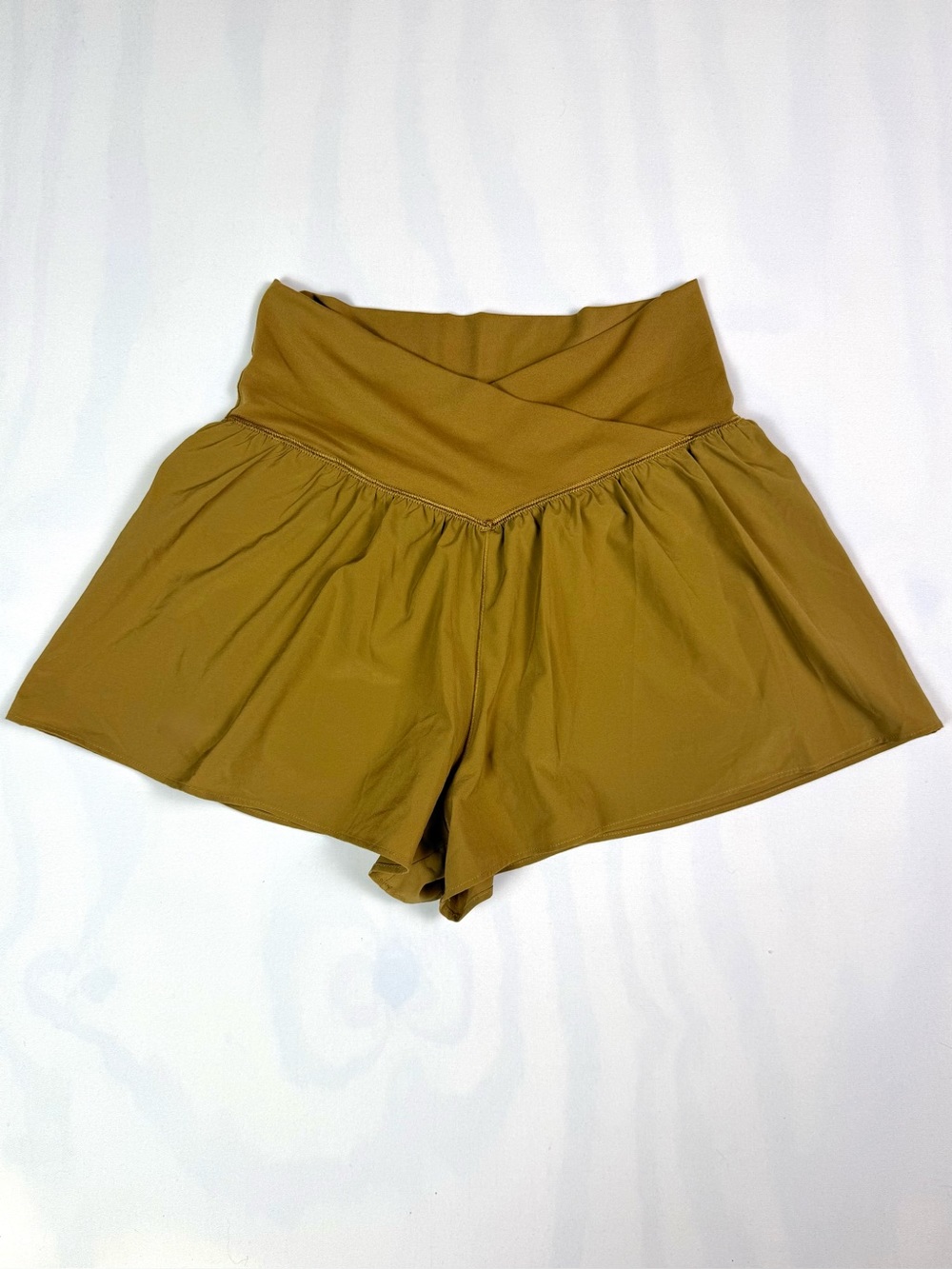 OFFLINE Aerie Real Me Crossover Flowy Shorts Brown High Rise Size M